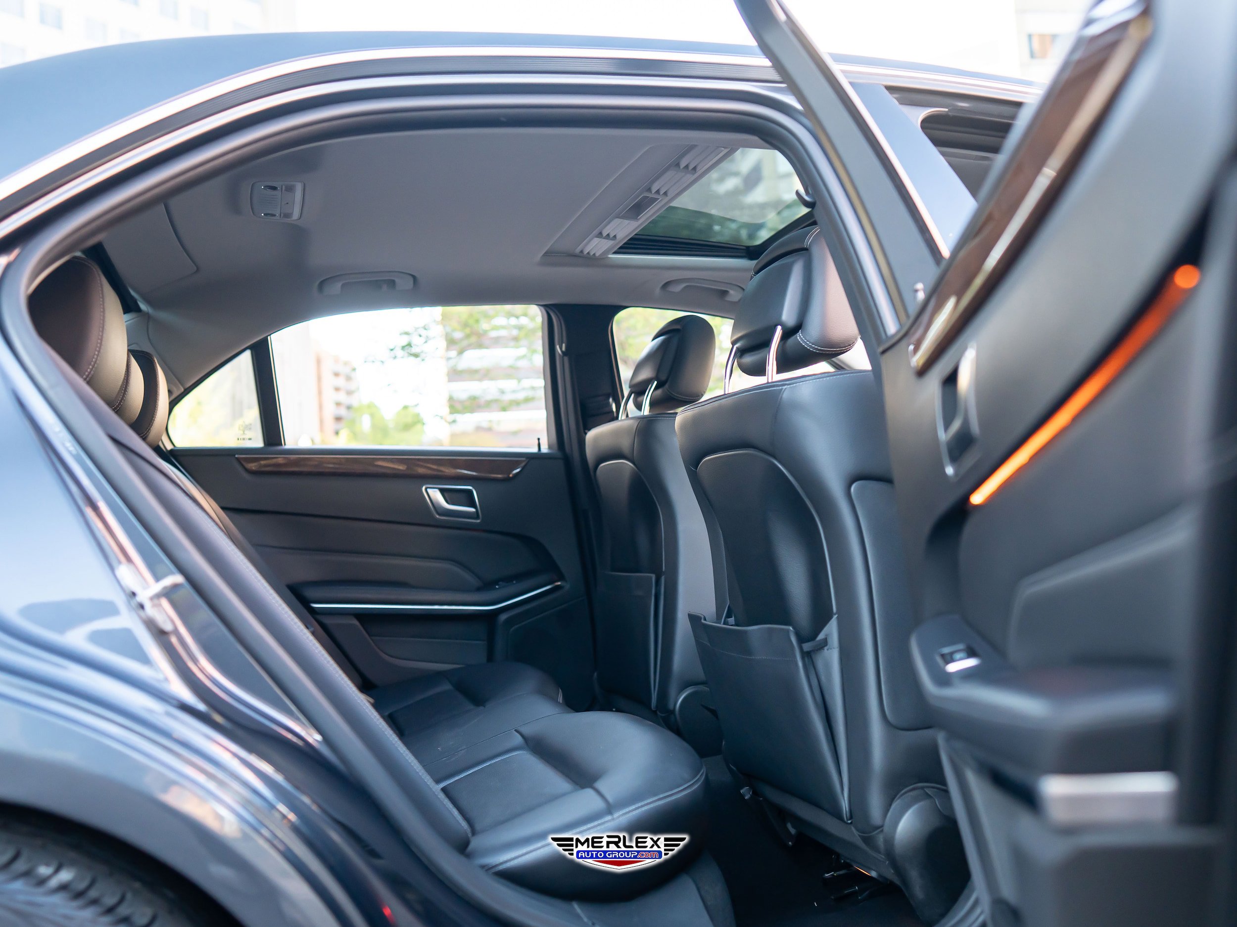 Used 2014 Mercedes-Benz E 350 4MATIC Sedan image 19