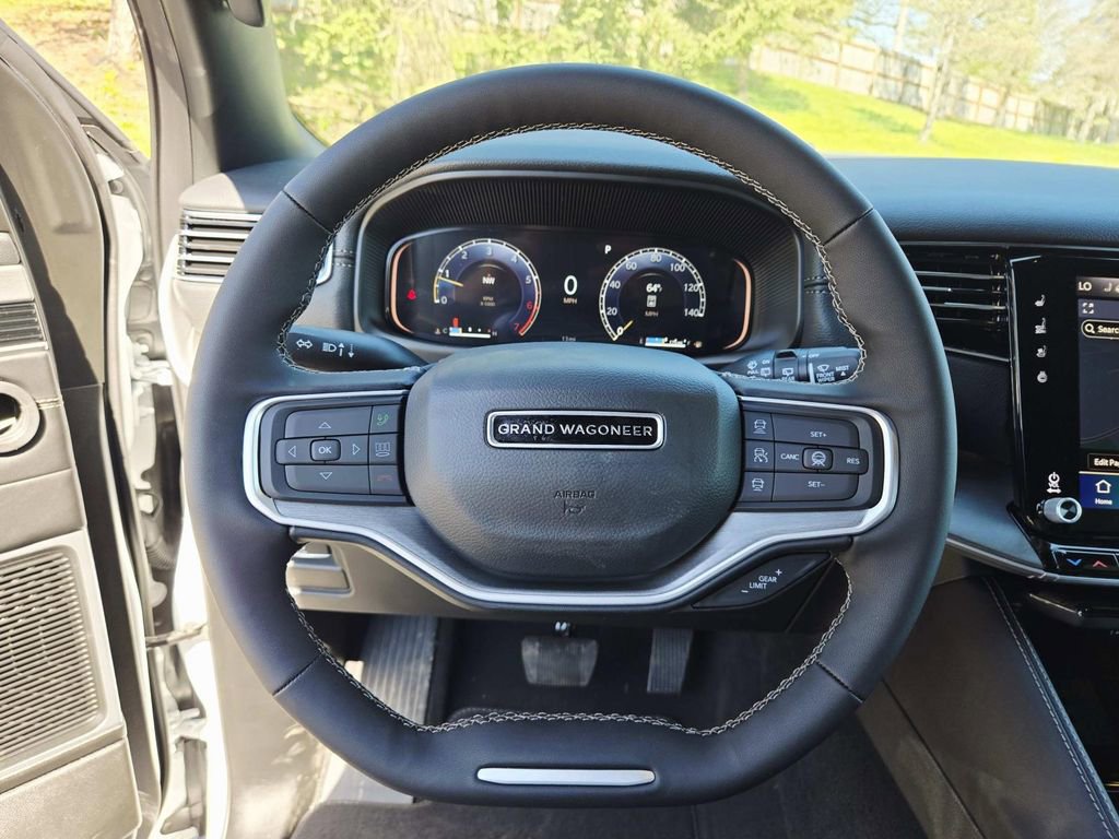 New 2026 Jeep Grand Wagoneer L 4WD w/ Premium Group I image 23