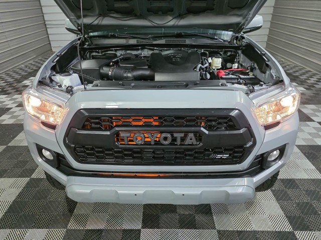Used 2021 Toyota Tacoma TRD Sport w/ Technology Package AWD/4WD image 38