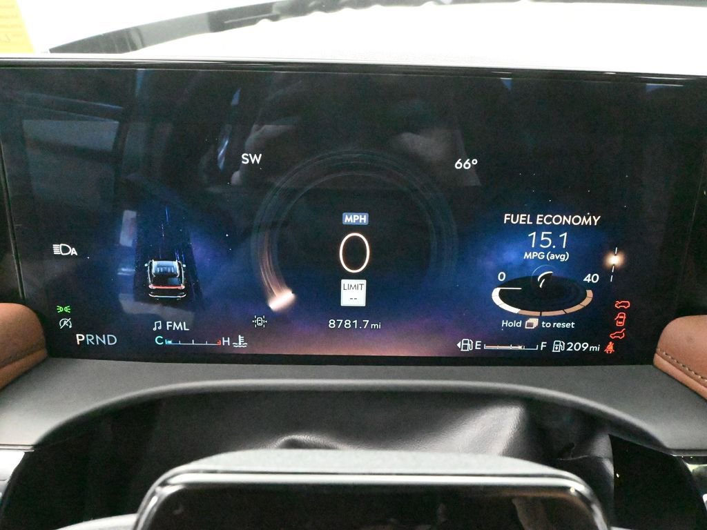 Used 2025 Lincoln Aviator Reserve w/ Jet Appearance Package image 32