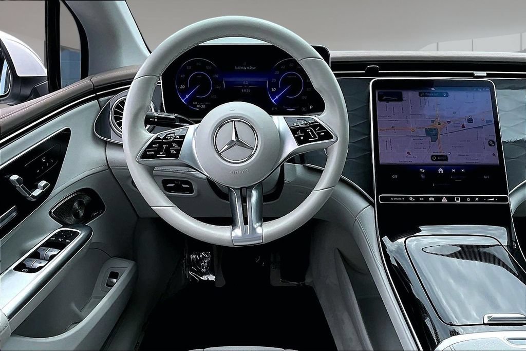 Used 2023 Mercedes-Benz EQE 350+ Sedan image 8