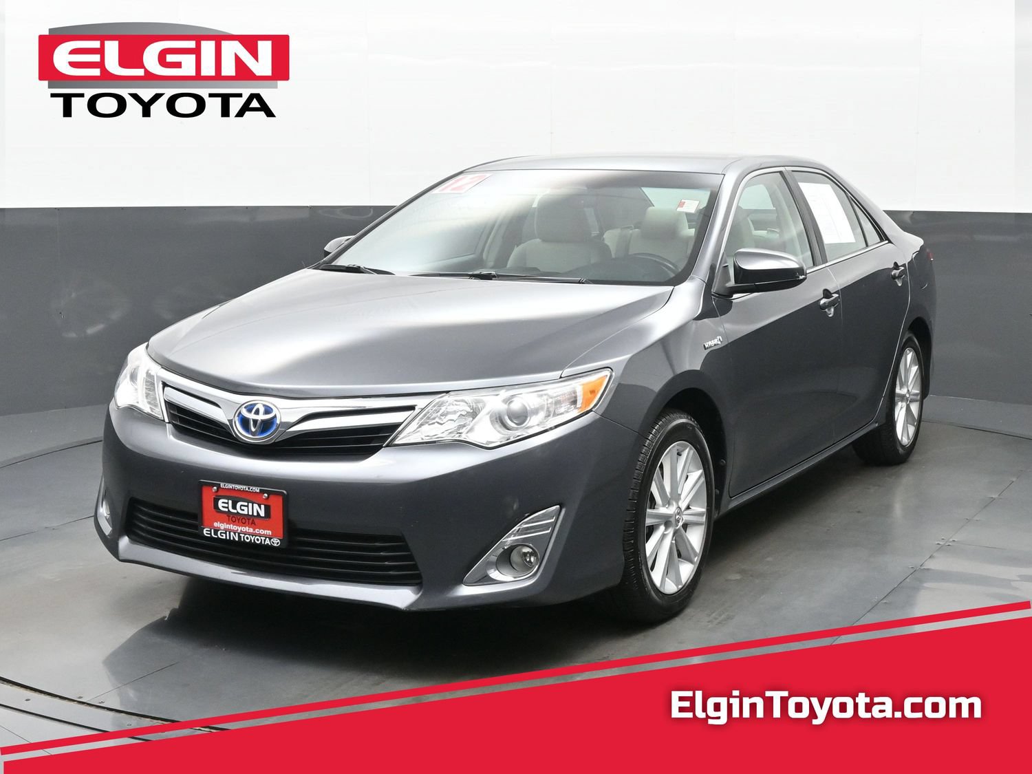 Used 2012 Toyota Camry XLE FWD image 1