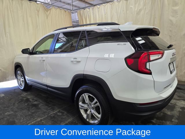 Used 2023 GMC Terrain SLE w/ Driver Convenience Package AWD/4WD image 9