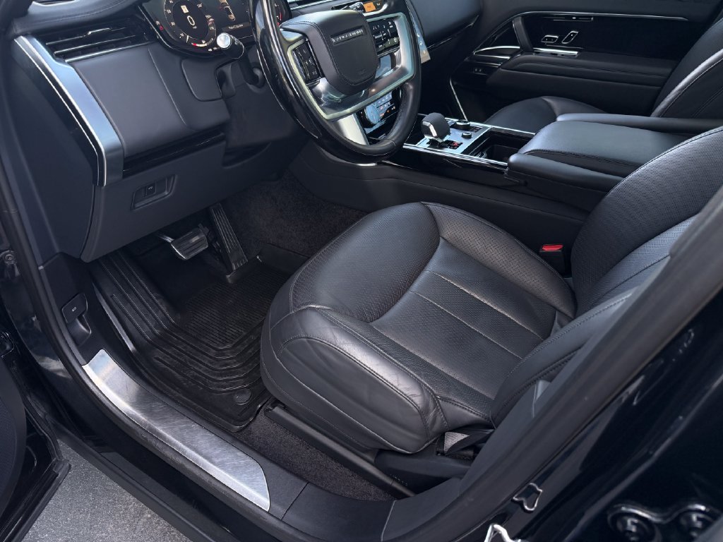 Used 2023 Land Rover Range Rover SE AWD/4WD image 19