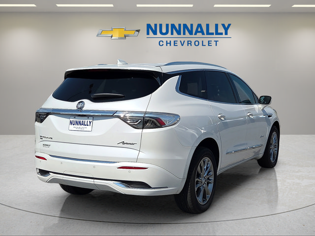 Used 2024 Buick Enclave Avenir w/ Avenir Technology Package AWD/4WD image 5