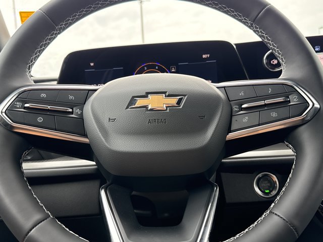 New 2027 Chevrolet Traverse LT w/ Sun and Wheel Package FWD image 23