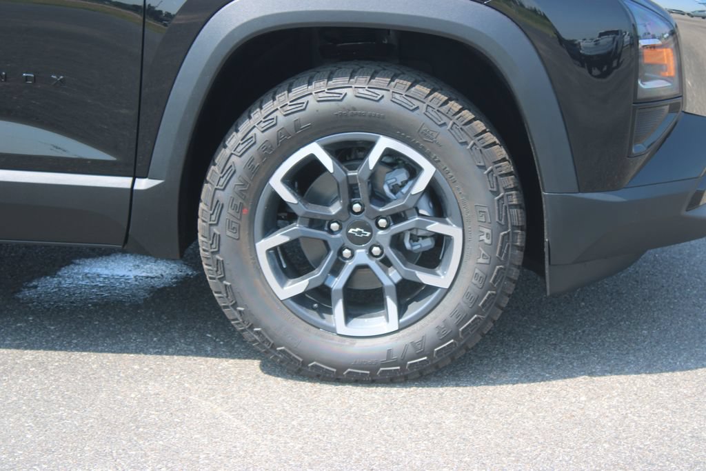 New 2027 Chevrolet Equinox ACTIV w/ Convenience Package III AWD/4WD image 12