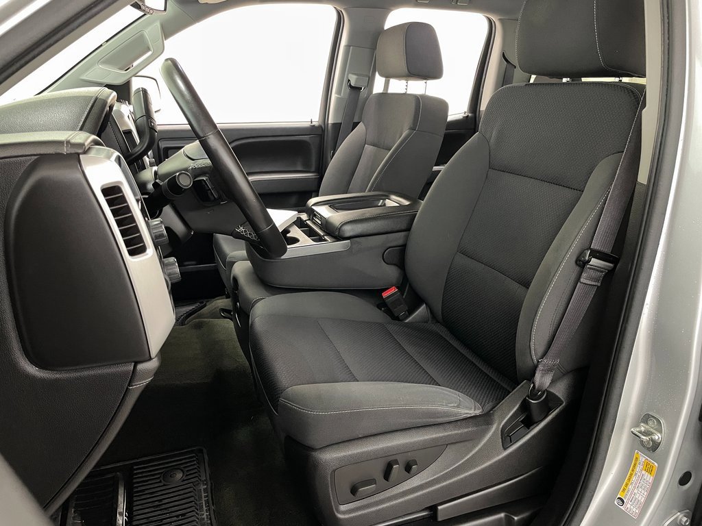 Used 2015 GMC Sierra 1500 SLE w/ SLE Value Package image 20