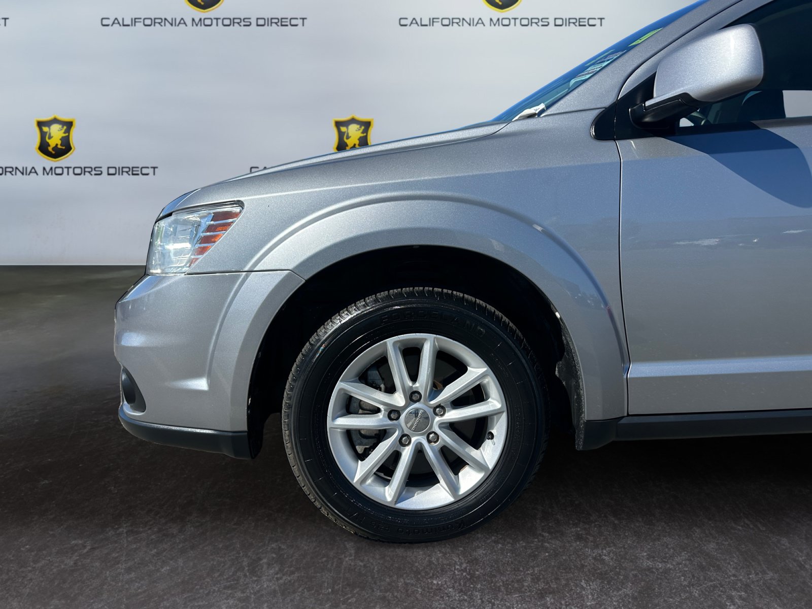 Used 2017 Dodge Journey SXT w/ Comfort/Convenience Group FWD image 14