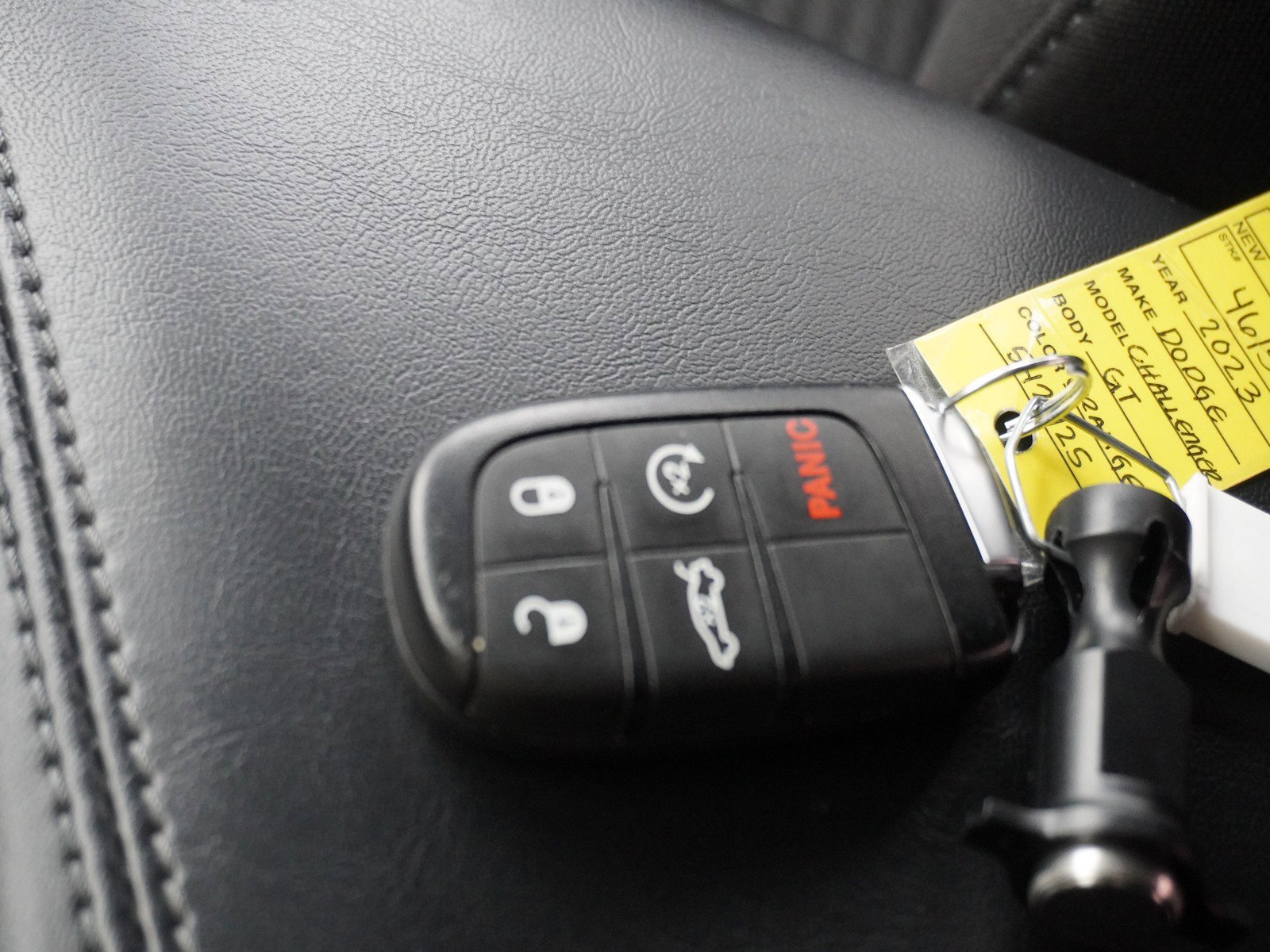 Used 2023 Dodge Challenger GT w/ Performance Handling Group image 18