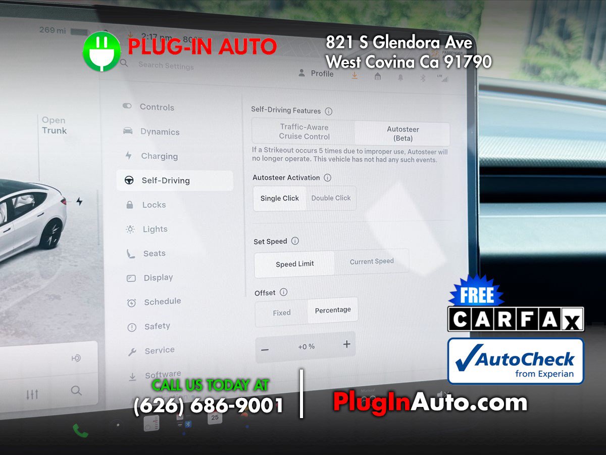 Used 2025 Tesla Model 3 Performance AWD/4WD image 25