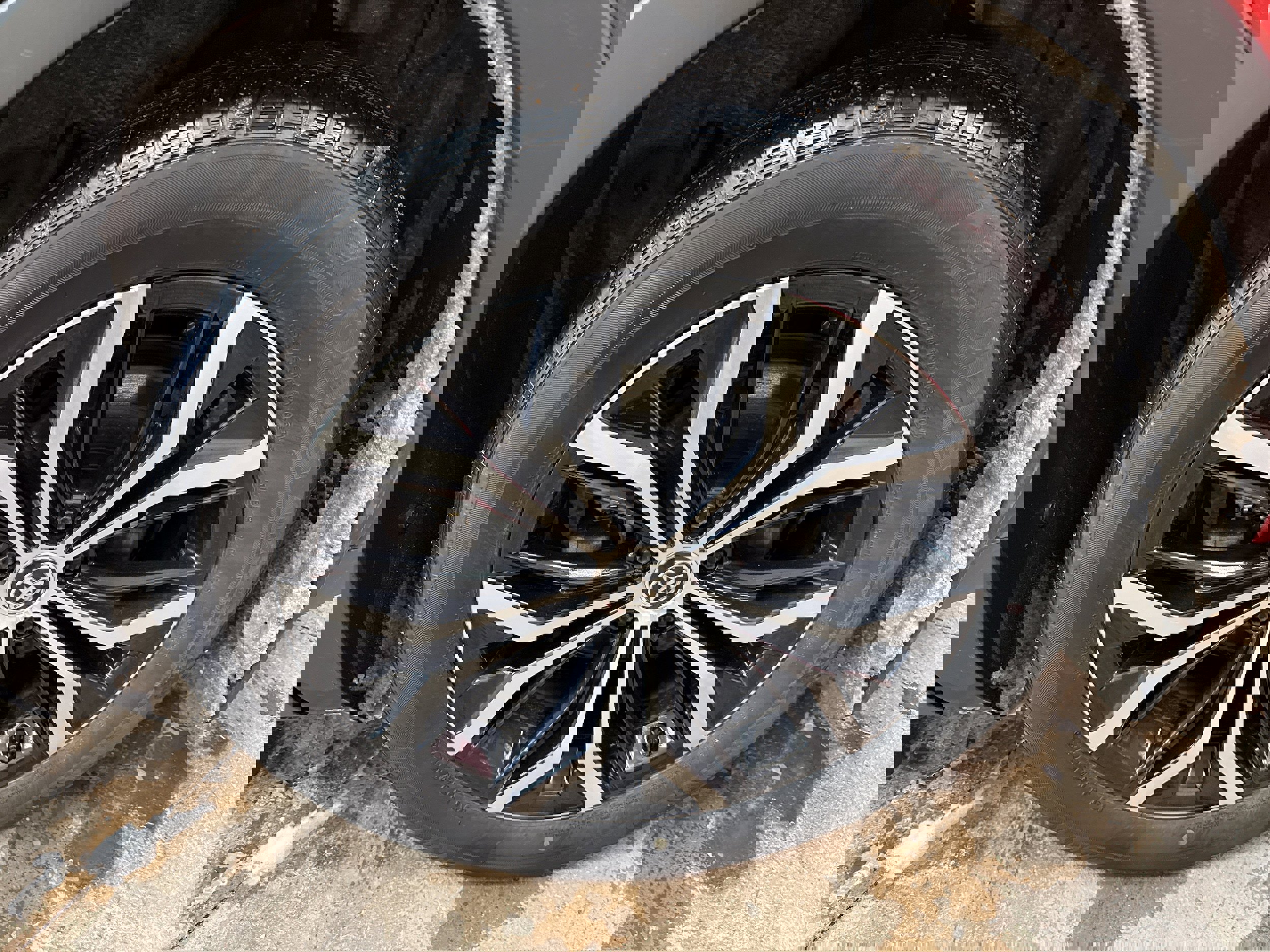 Used 2023 Toyota Crown XLE image 6