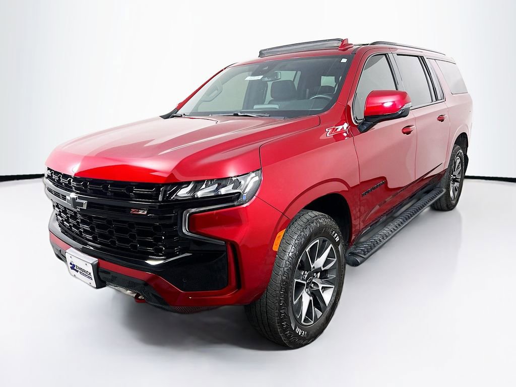 Used 2023 Chevrolet Suburban Z71 w/ Luxury Package AWD/4WD image 3