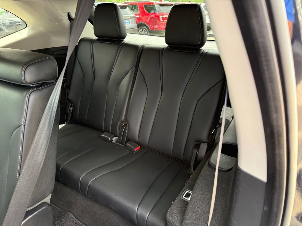 Used 2024 Acura MDX SH-AWD w/ Technology Package image 15