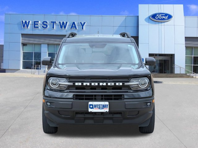 Used 2023 Ford Bronco Sport Outer Banks w/ Tech Package AWD/4WD image 8