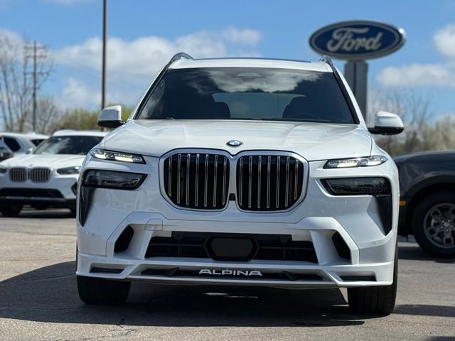 Used 2024 BMW ALPINA XB7 image 47