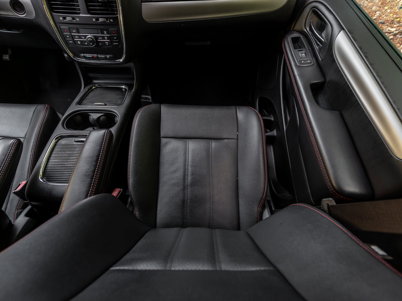 Used 2020 Dodge Grand Caravan GT FWD image 55