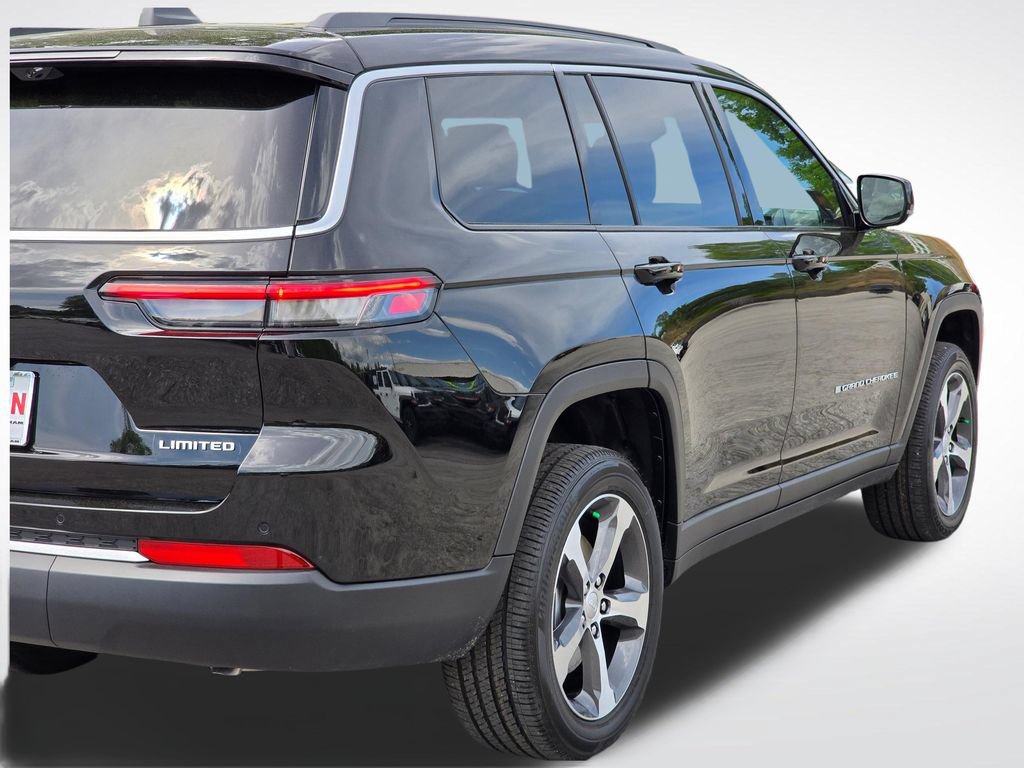 New 2026 Jeep Grand Cherokee L Limited w/ Luxury Tech Group II AWD/4WD image 40