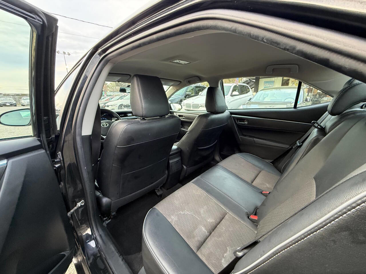 Used 2015 Toyota Corolla S FWD image 9