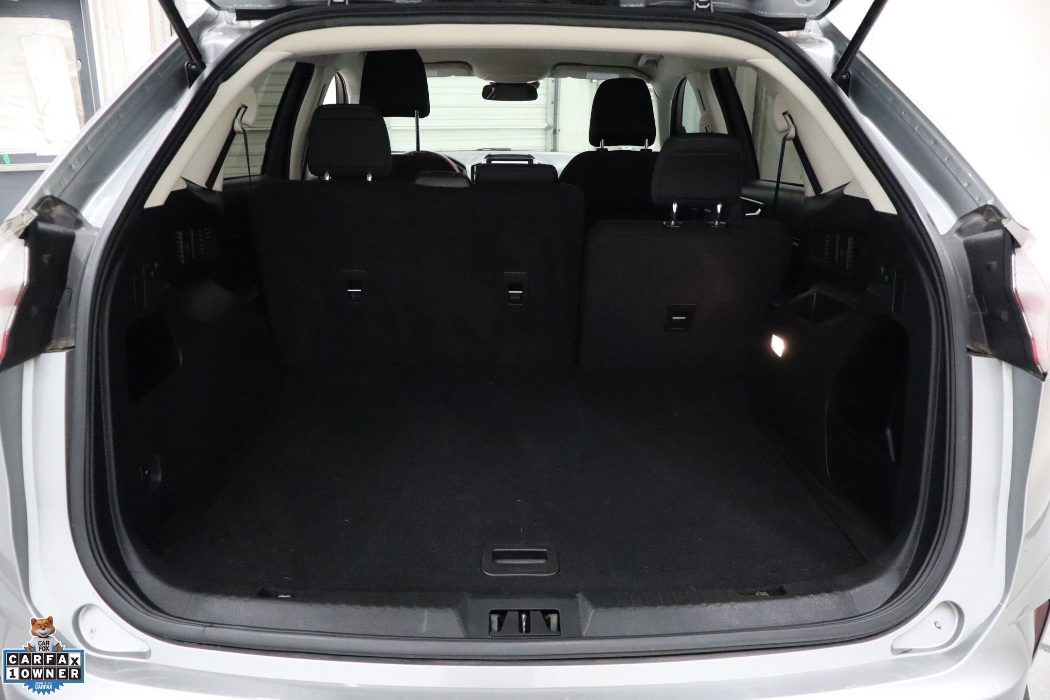 Used 2024 Ford Edge SE image 27