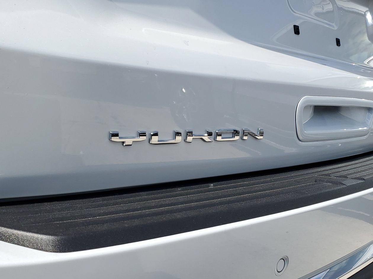 New 2026 GMC Yukon XL Denali w/ Denali Reserve Package AWD/4WD image 8