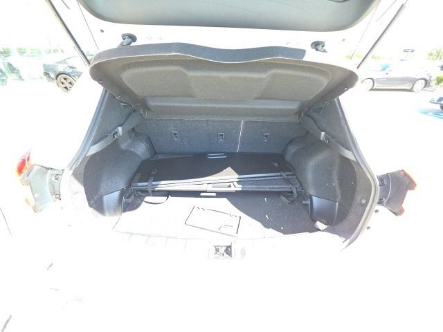 Used 2022 Nissan Rogue Sport SL w/ Premium Package image 27