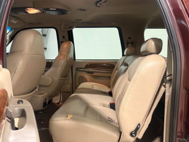 Used 2001 Ford Excursion Limited AWD/4WD image 15