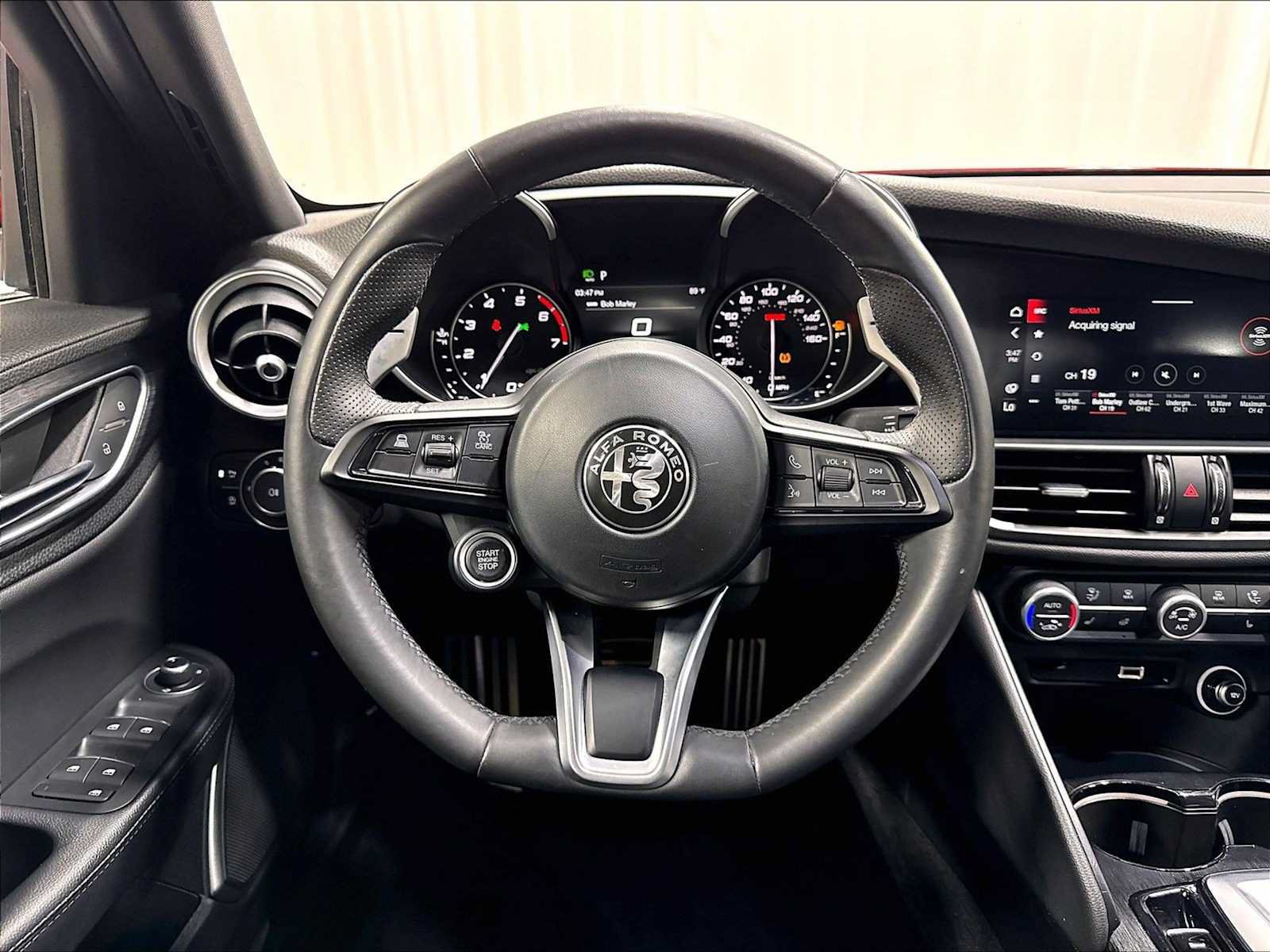 Used 2022 Alfa Romeo Giulia Sprint RWD image 17
