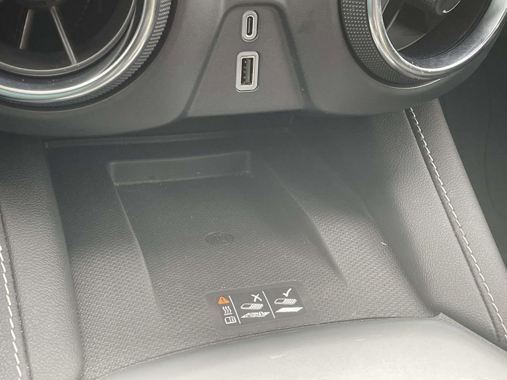 Used 2024 Chevrolet Blazer LT w/ Convenience Package image 18