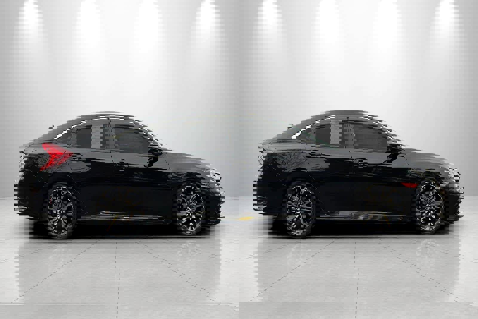 Used 2019 Honda Civic Sport image 8