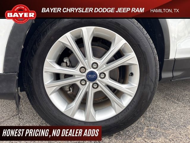 Used 2018 Ford Escape SE w/ SE Sync 3 Package FWD image 12