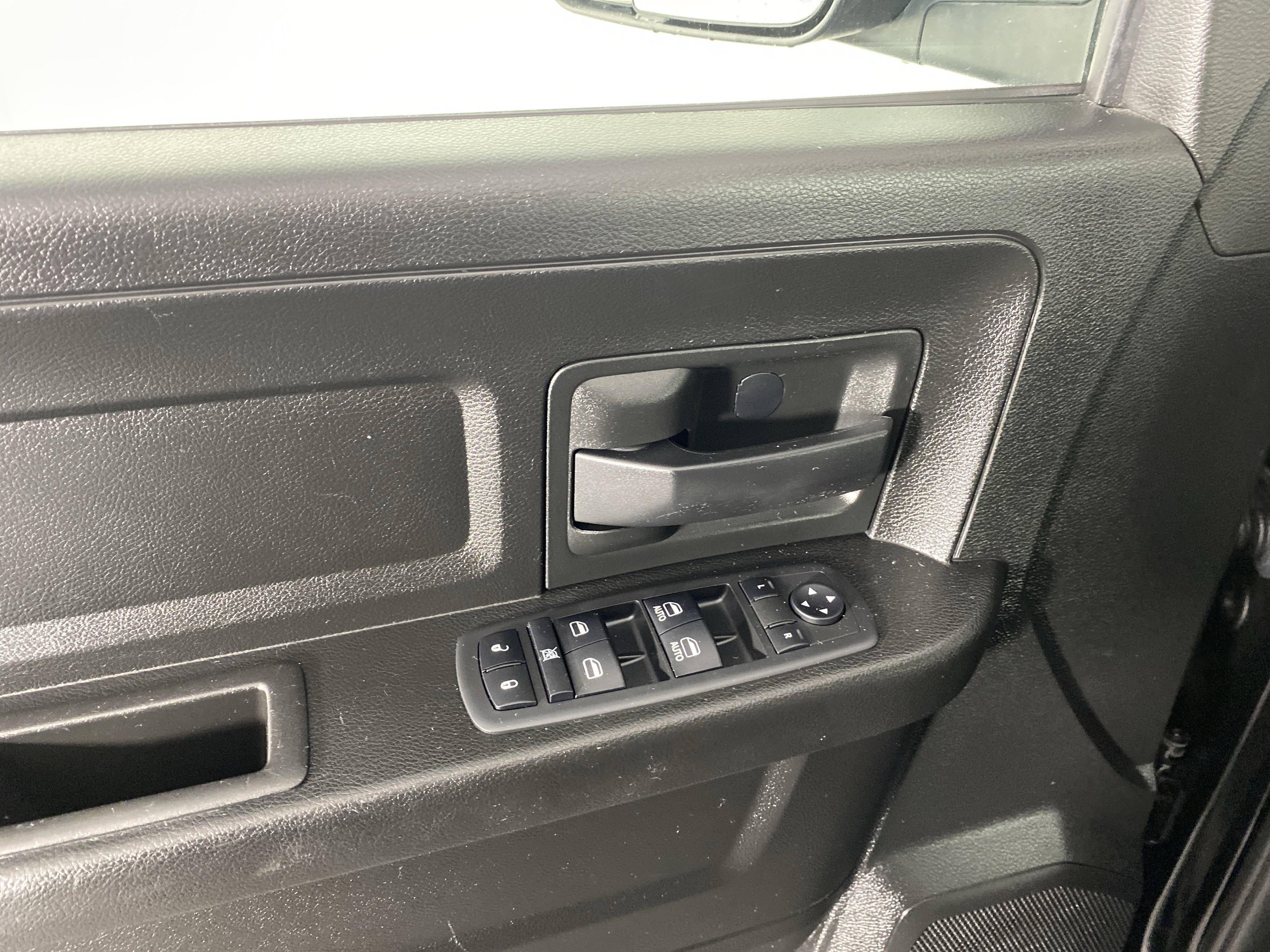 Used 2019 RAM 1500 Tradesman w/ Popular Equipment Group AWD/4WD image 12
