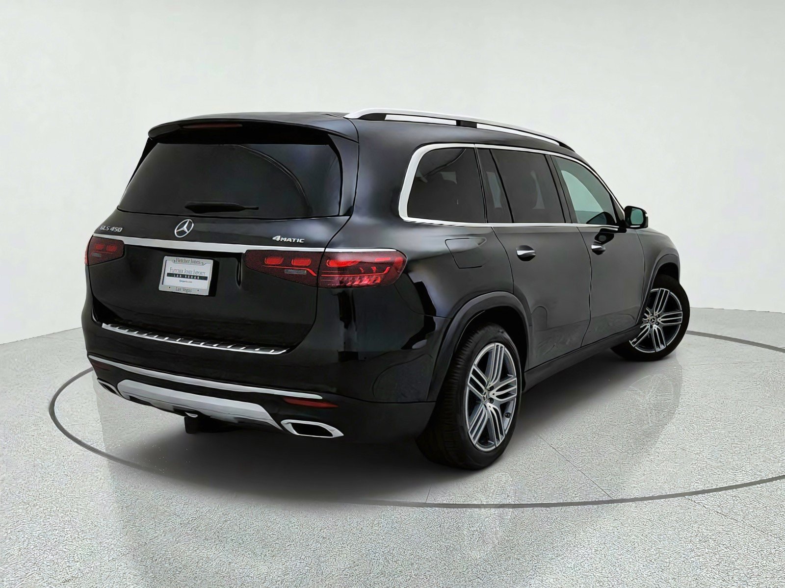 Certified 2025 Mercedes-Benz GLS 450 4MATIC image 9
