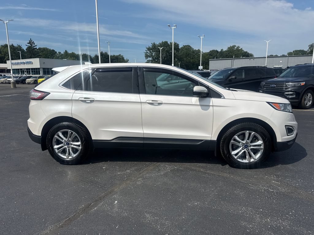 Used 2018 Ford Edge SEL w/ Equipment Group 201A AWD/4WD image 7