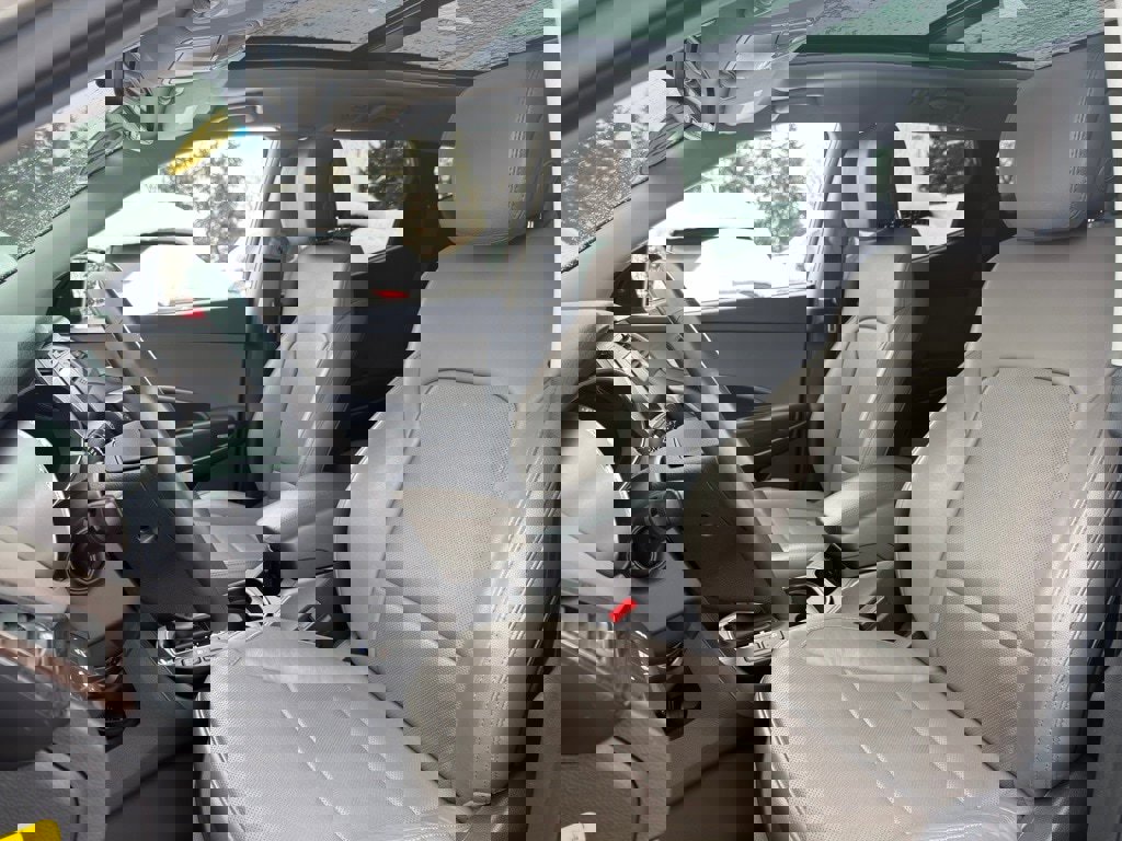 Used 2017 Hyundai Santa Fe Sport image 30