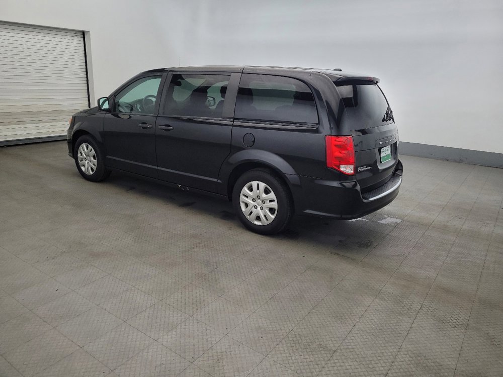 Used 2019 Dodge Grand Caravan SE w/ UConnect Hands-Free Group FWD image 3