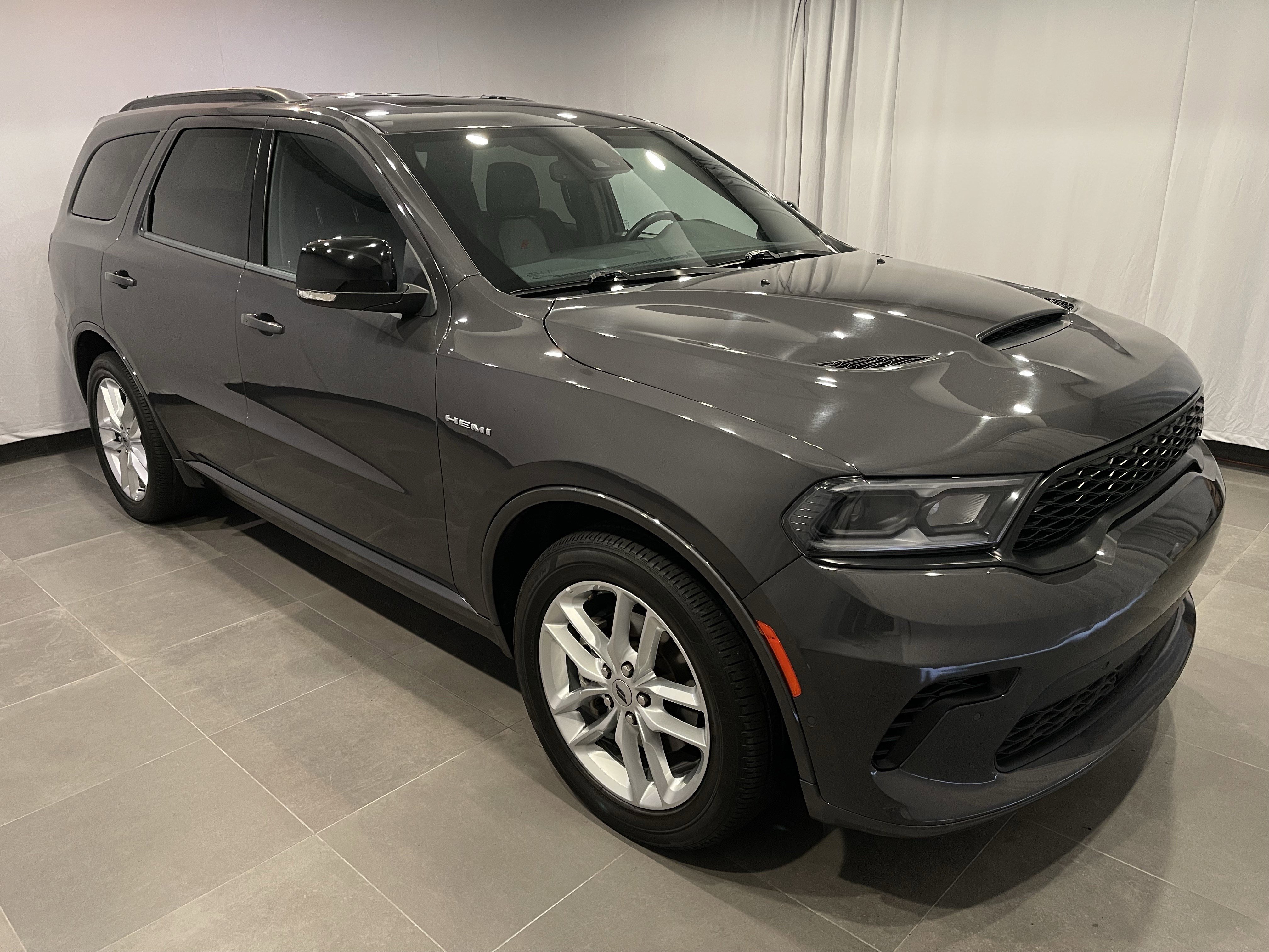 Used 2024 Dodge Durango R/T image 3