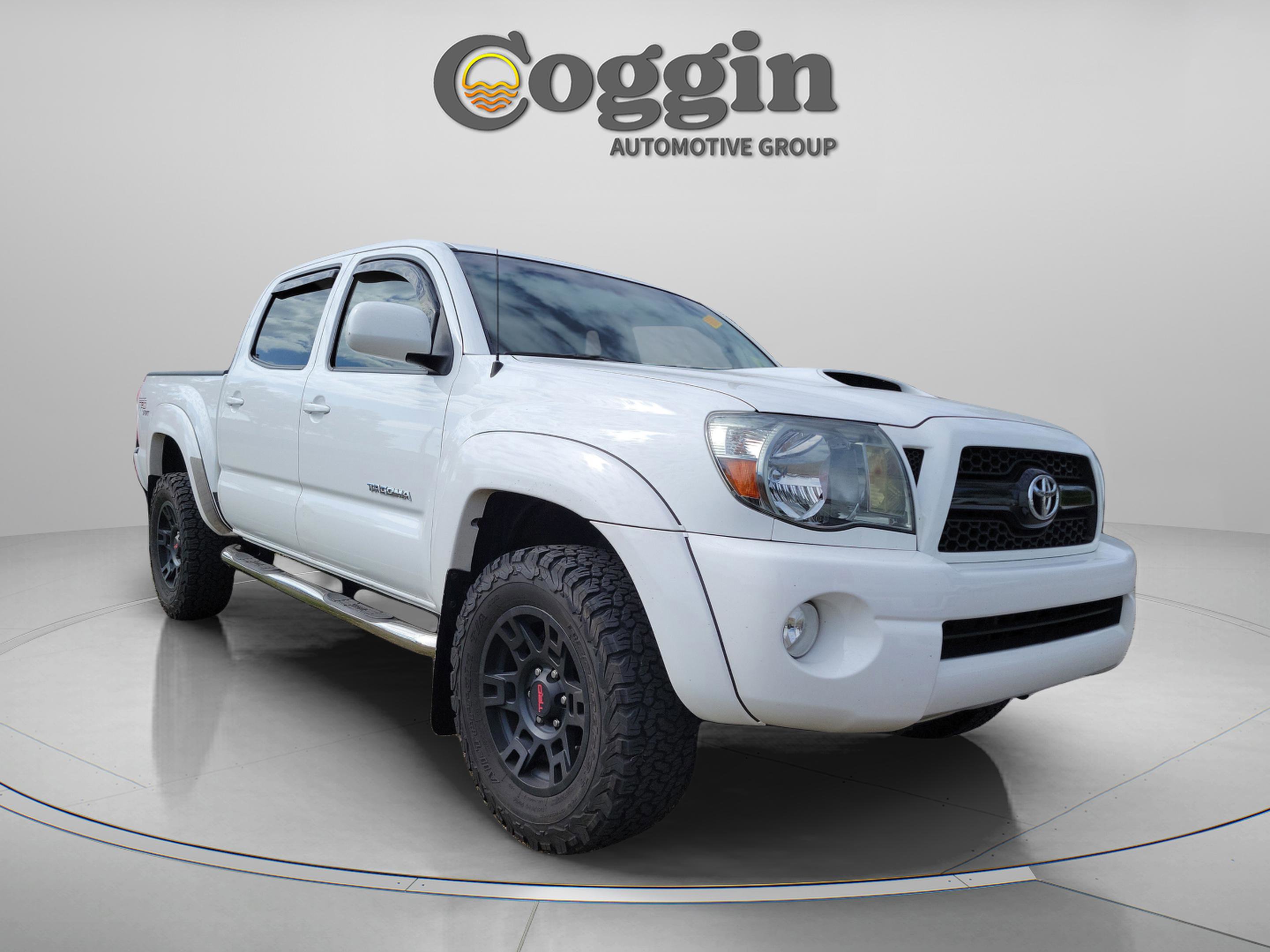 Used 2011 Toyota Tacoma PreRunner image 14