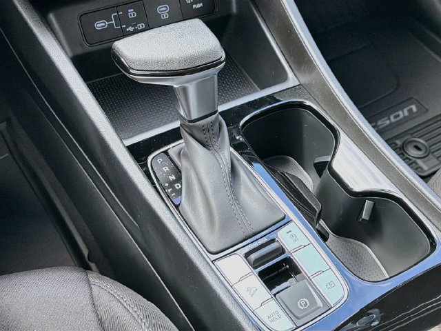 New 2026 Hyundai Tucson SEL Plus FWD image 16