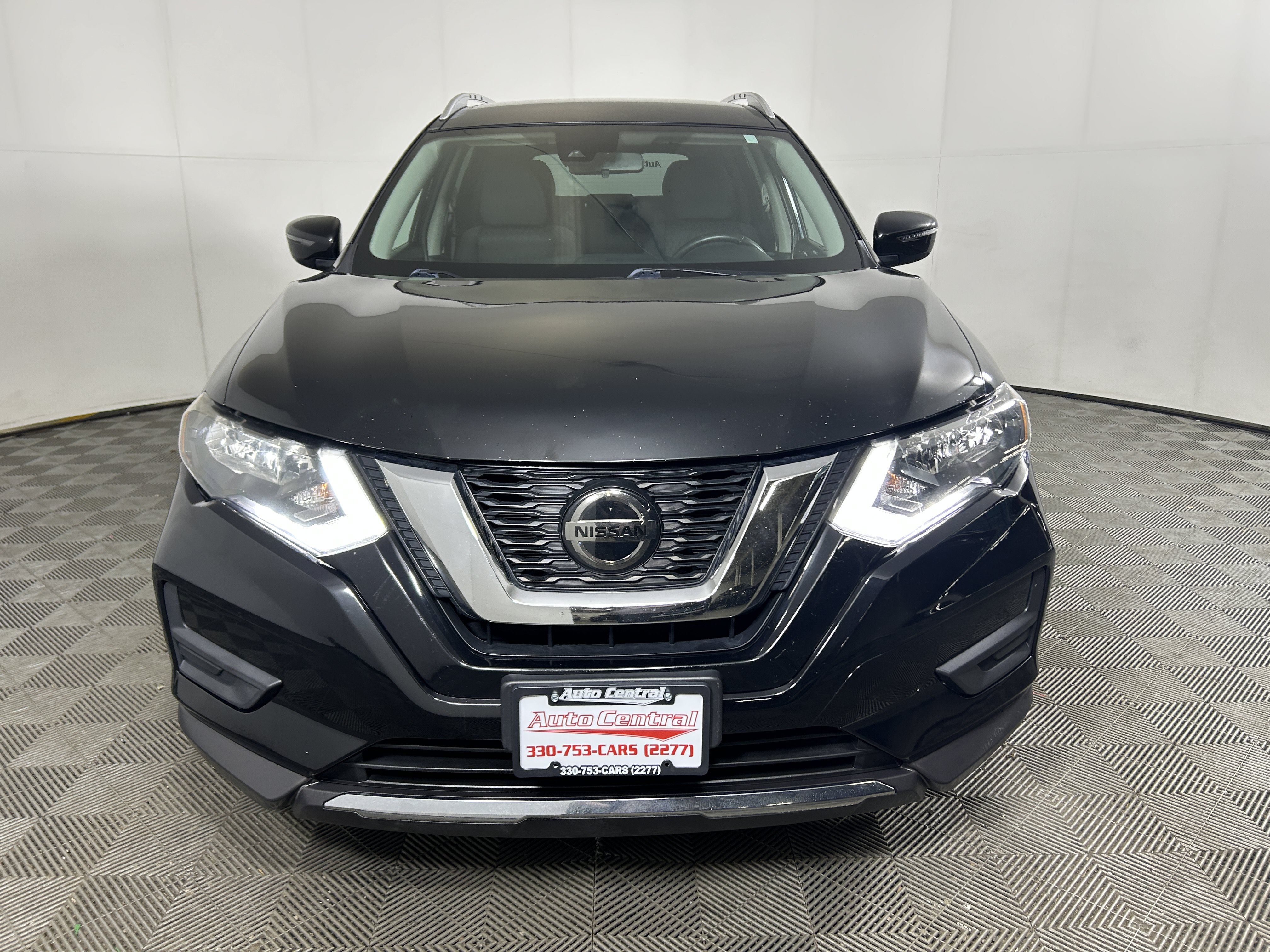 Used 2020 Nissan Rogue SV AWD/4WD image 8
