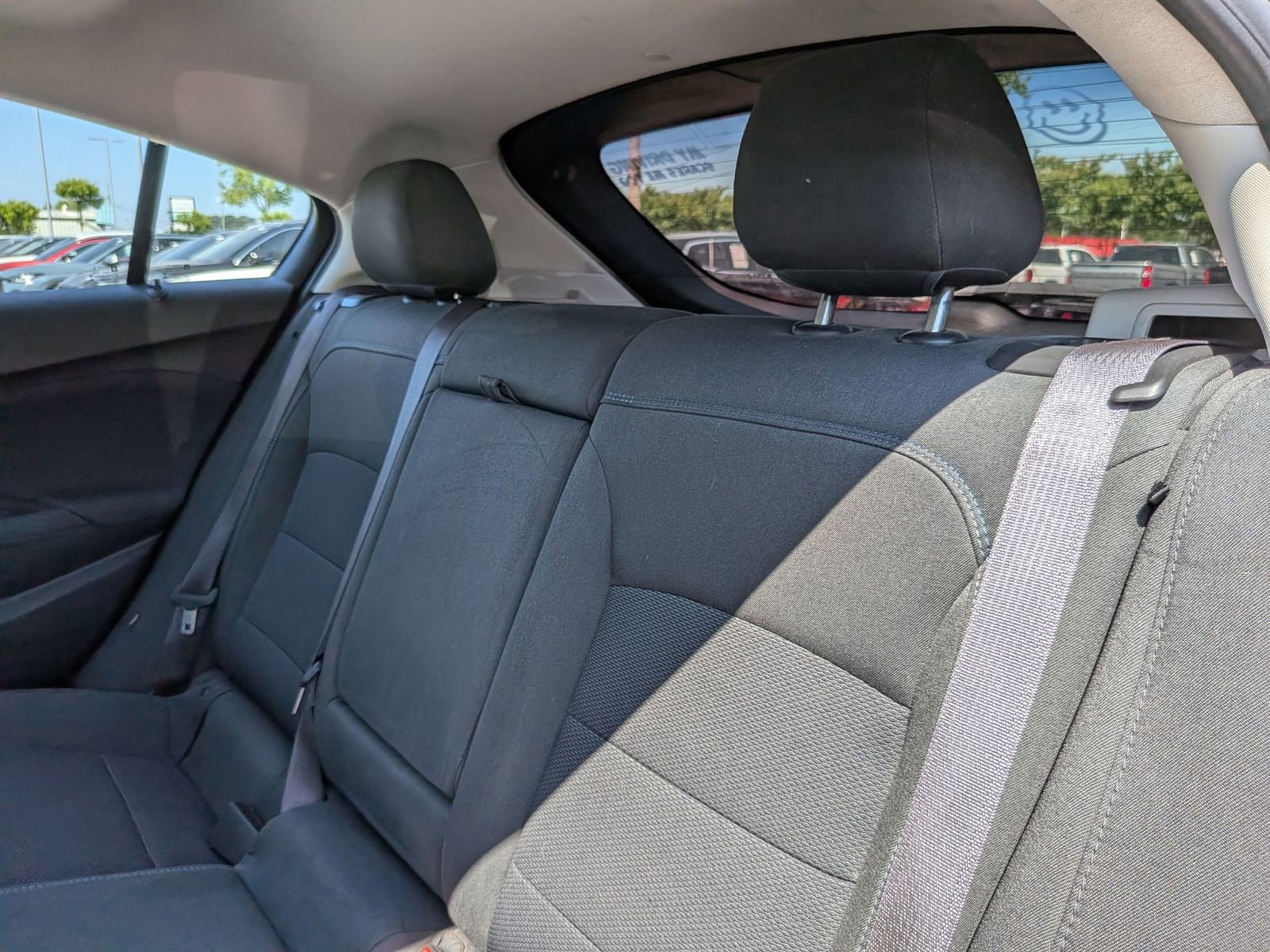 Used 2017 Chevrolet Cruze LT w/ Sun And Sound Package FWD image 30