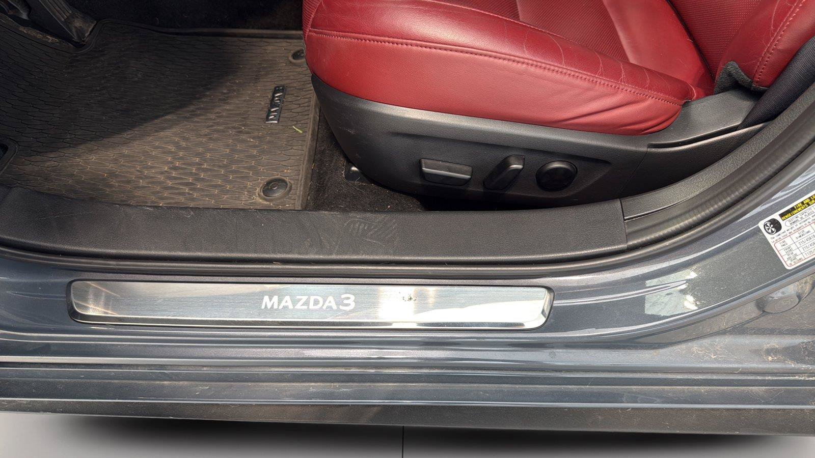 Used 2024 MAZDA MAZDA3 s AWD/4WD image 31