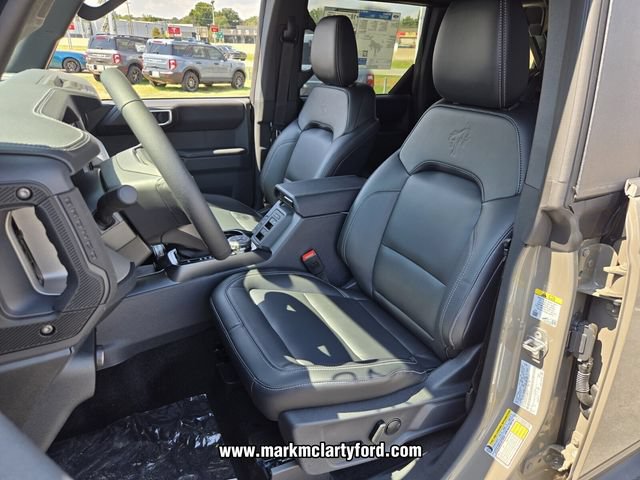 New 2026 Ford Bronco Outer Banks w/ Sasquatch Package AWD/4WD image 10
