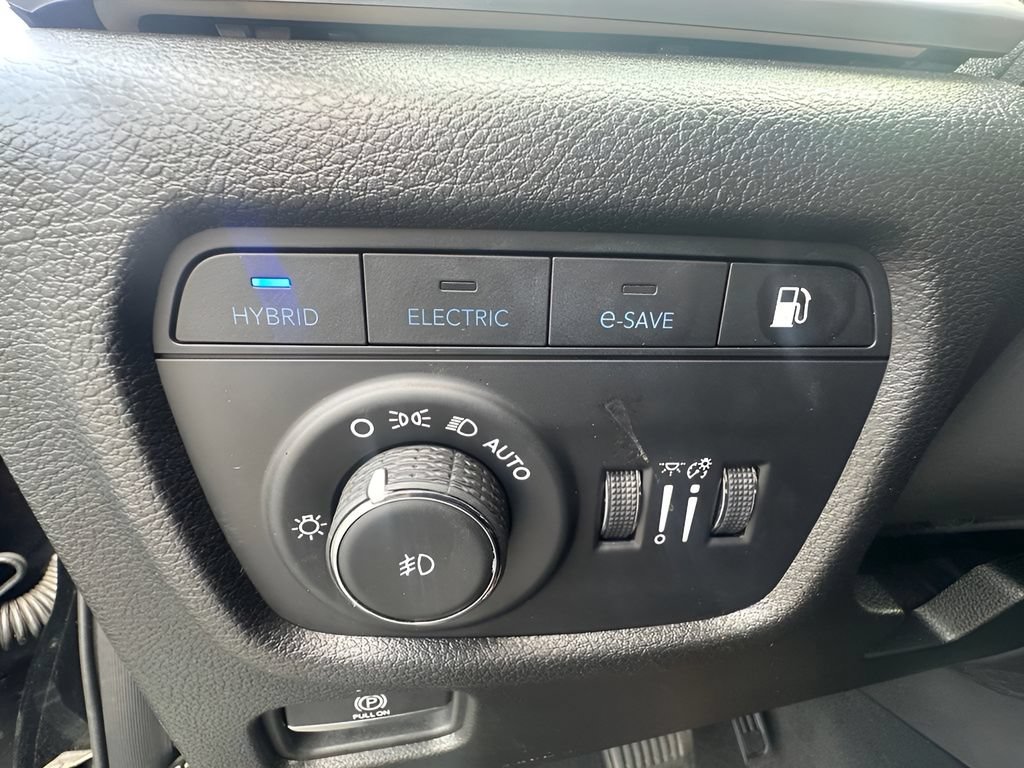 Used 2023 Jeep Grand Cherokee 4WD 4xe image 18