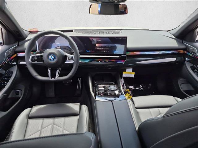 New 2027 BMW i5 eDrive40 w/ M Sport Package RWD image 14