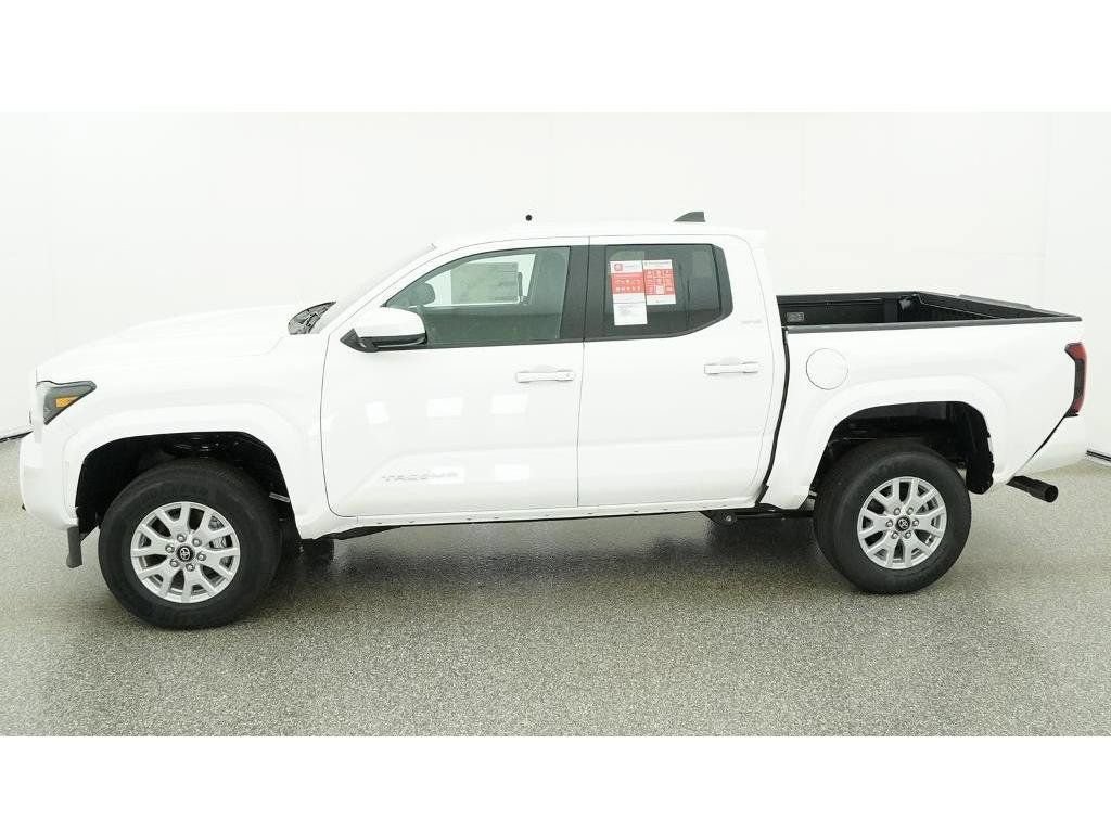 New 2026 Toyota Tacoma SR5 RWD image 4