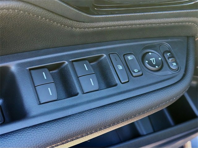 Used 2024 Honda Odyssey Touring image 23