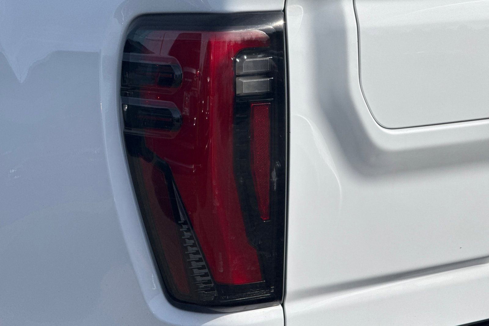 Used 2024 GMC Sierra 2500 AT4 w/ AT4 Premium Plus Package AWD/4WD image 48