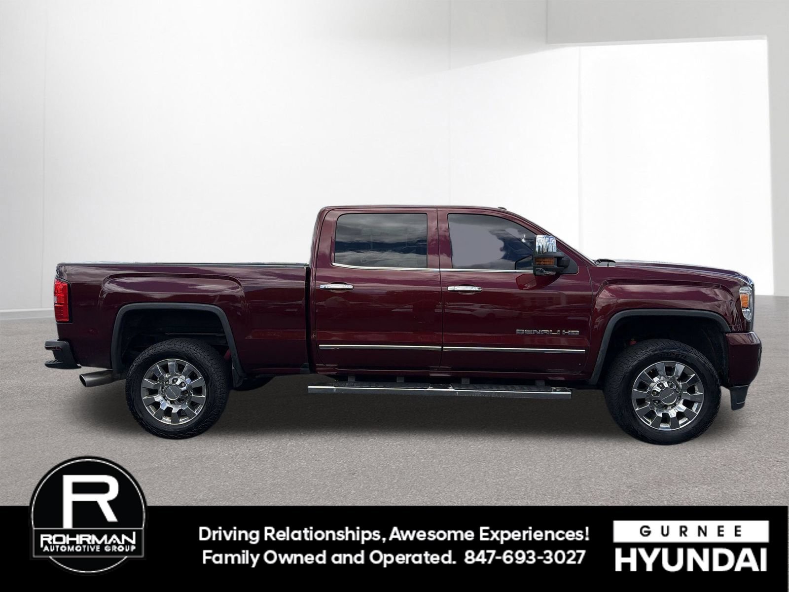 Used 2016 GMC Sierra 2500 Denali w/ Duramax Plus Package AWD/4WD image 11