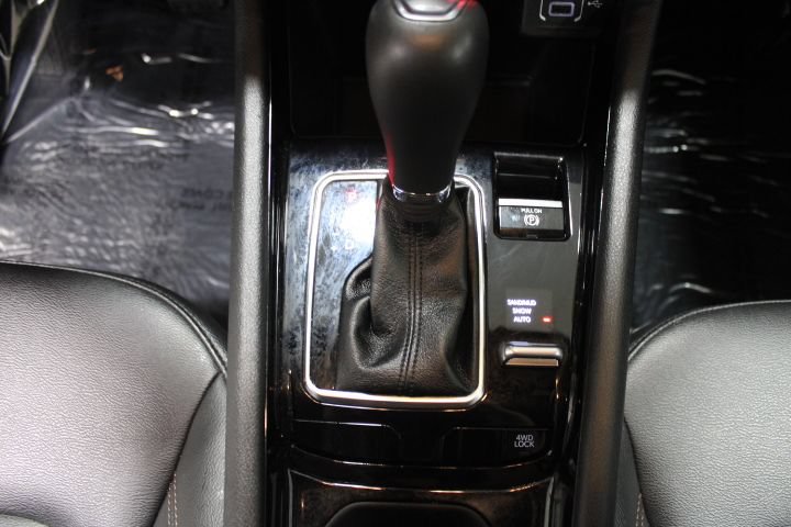 Used 2024 Jeep Compass Limited AWD/4WD image 33